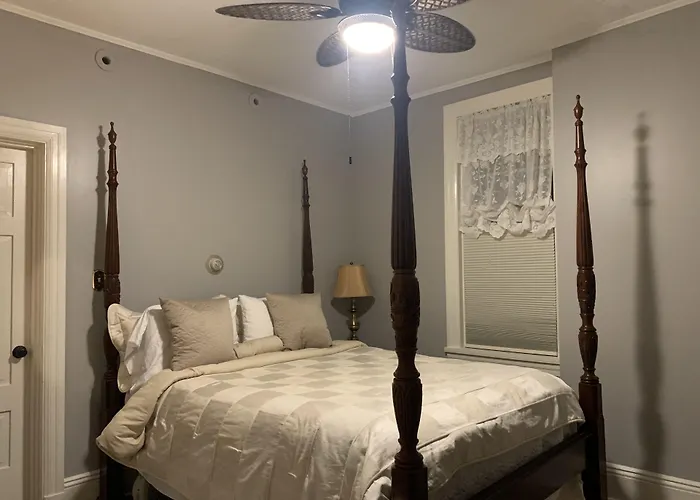 Susquehanna Manor Inn